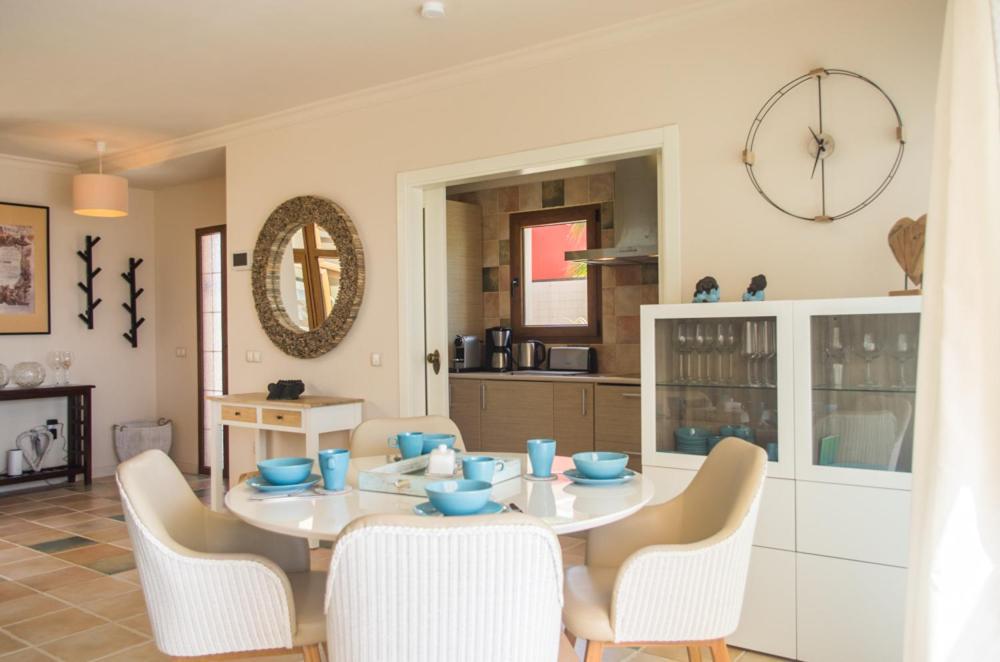Luxurious Villa With Amazing Sea View And Pool Caleta De Fuste Exteriör bild