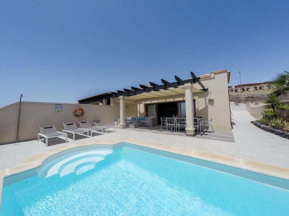 Luxurious Villa With Amazing Sea View And Pool Caleta De Fuste Exteriör bild