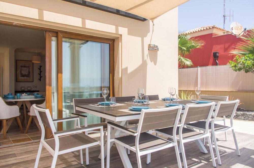 Luxurious Villa With Amazing Sea View And Pool Caleta De Fuste Exteriör bild