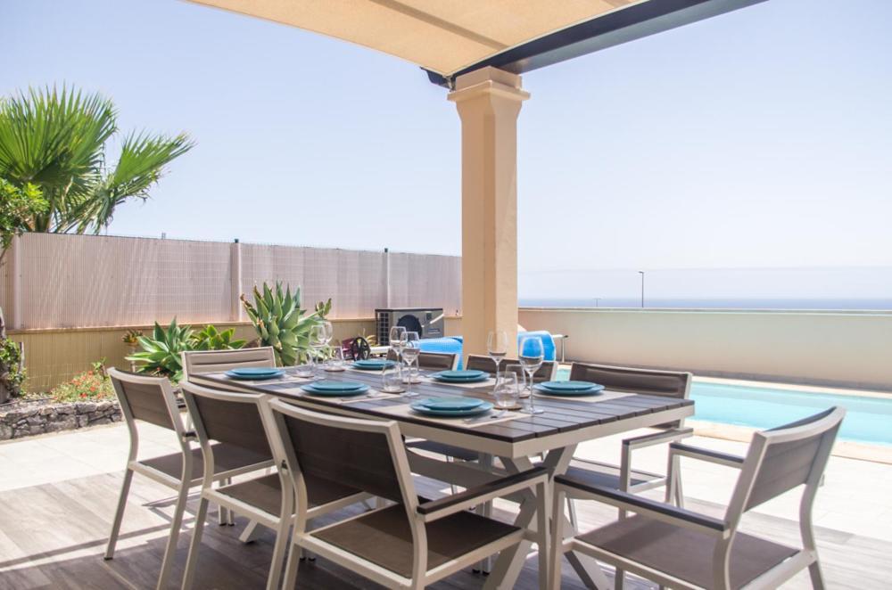 Luxurious Villa With Amazing Sea View And Pool Caleta De Fuste Exteriör bild